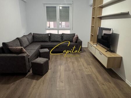 APARTAMENT ME QIRA 2+1 5 MAJI 650 EURO