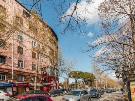 Shallvaret! Apartment 2+1 for Rent | Joni Peçi Store!