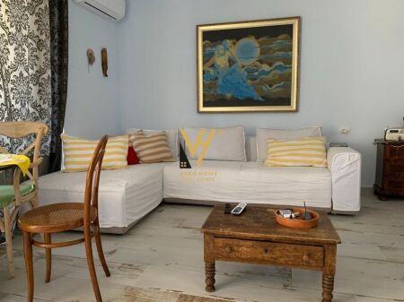 VENDESI APPARTAMENTO 2+1+CORTILE A GOLFO DI LALZI 300.000 EURO