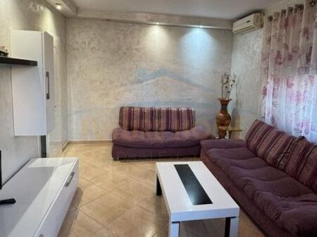 In vendita, Duplex 2+1+2, Via Dibra, Tirana.