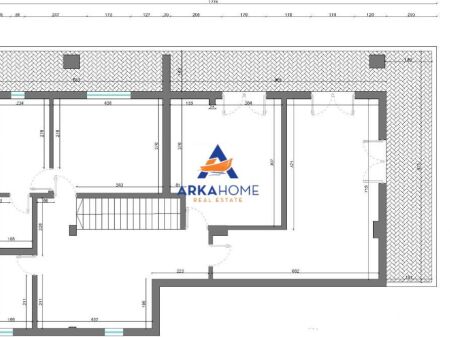 SI AFFITTANO 2 LOCALI 400M2 "NUOVO SOPRAPPASSO LINZ" 2500 EURO