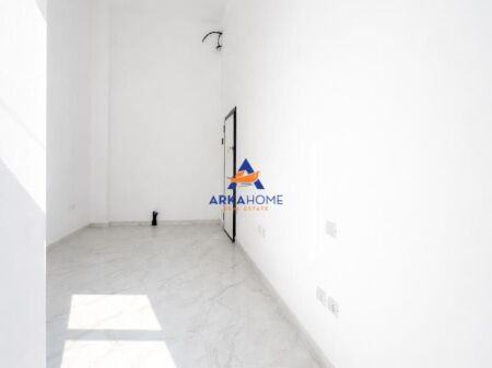 BUSINESS PREMISES FOR SALE 30M2 "RRUGA ROBERT ZHVARTZ, KOMUNA E PARISIT" 90000 EURO