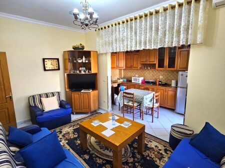 Fier, in vendita appartamento 2+1+Balcone Piano 1, 91 m² quartiere 8 Shkurti