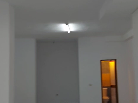 NEGOZIO IN AFFITTO 40 M2 NUOVO MERCATO 40.000 LEKE FH-57856