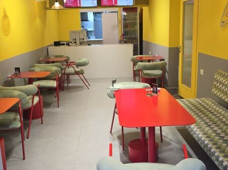NEGOZIO IN AFFITTO 70 M2 VETRINA 1.500 EURO FH-57947