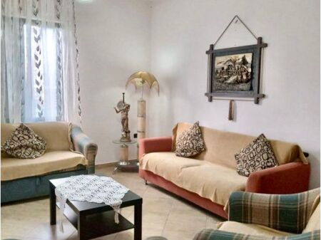 2+1 House for Rent in Ali Demi, Tirana