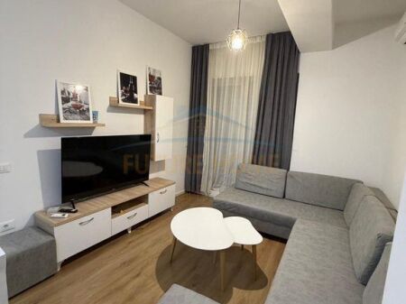 Rent, Apartment 2+1+2+Parking Space, Kaimi Complex, Ali Demi, Tirana.