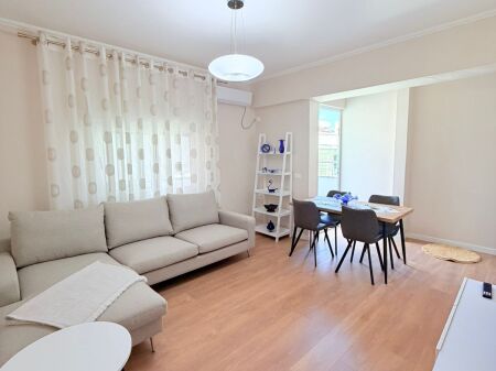 FOR RENT 2+1 APARTMENT NEAR THE MUSEUM, DURRES