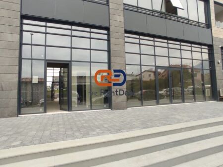 In Porcelan, Opposite UET, Business Premises for Rent with Advertising Opportunity!!