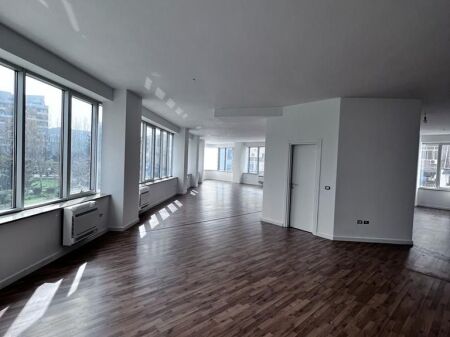 Ufficio in Affitto – 200 m² | Zona Stadio Dinamo