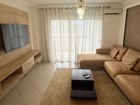 Jepet me qira Apartament 1+1 – Liqeni i Thatë