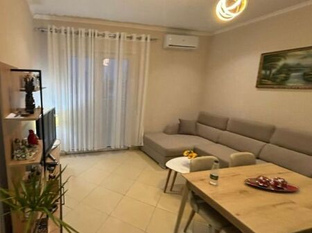 Apartment 1+1 Te Tibo perballe delijorgjit me 650€ muaj