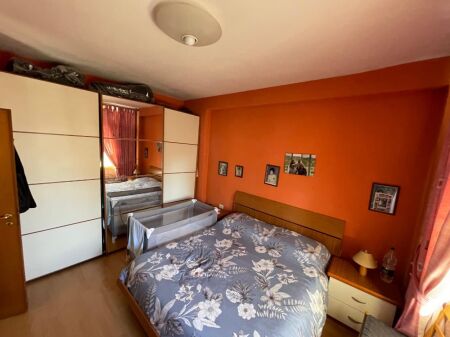 Apartament 1+1 me qira laprake gjimnazi aleks buda