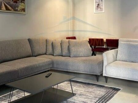 Qera, Apartament 1+1+Post parkimi, Rruga e Dibrës, Tiranë.