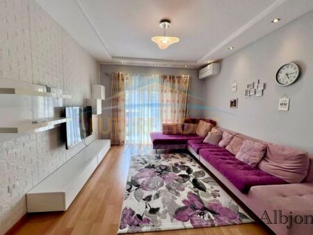  Don Bosko – Qera, Apartament 1+1 te Viva Market! 