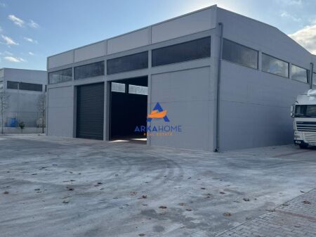 CAPANNONE IN AFFITTO 2200M2 "RINAS" 3200 EURO
