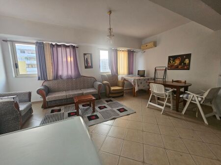 Apartament 1+1 me qera 21shi( Okazion)