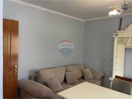Apartament - Për Qira - Ambasada Amerikane, Tiranë