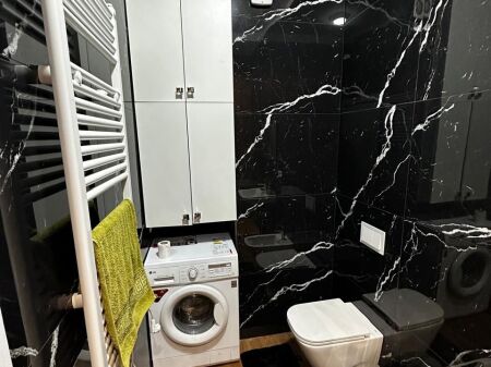 JEPET ME QIRA APARTAMENT 1+1 TEK KOMPLEKSI SQUARE 21