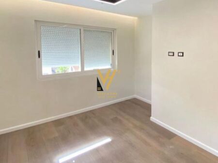VENDESI APPARTAMENTO 2+1 A KIKA 1, COMUNE DI PARIGI 210.000 EURO