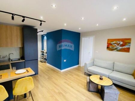 Apartament 1+1 Pazari i Ri