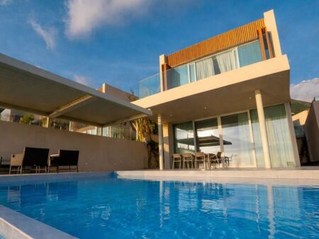 Villa in Vendita