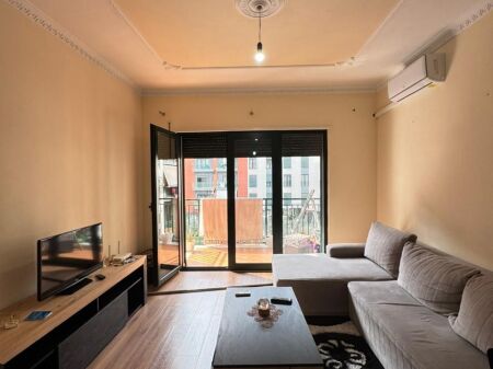 APARTAMENT 1+1 ME QIRA – GREEN CITY
