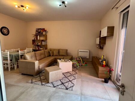  QERA Apartament 1+1  Paskuqan 