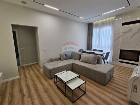 Apartament 1+1 per qira tek Liqeni i Thate!