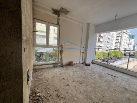 Affitto, Spazio per Ufficio, Complesso Kika 2, Tirana