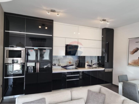 Apartment for rent 3+1 at Siri Kodra