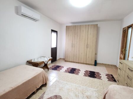 For rent Apartment 2+1, Wilson Square behind post office no 8 600 Thousand lek