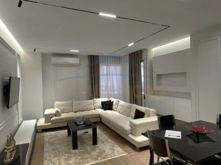 Rent, Apartment 2+1+Parking Space, New Bazaar, Tirana