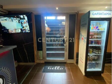 Business for sale Wilson Square . 45,000 €