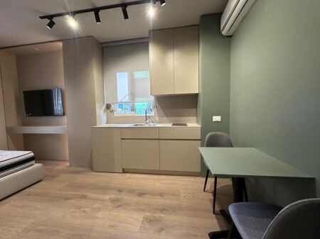 Selling 3 Exclusive Studios | Usluga, Train Station