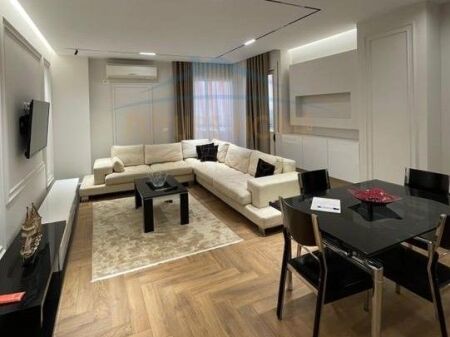 Rent, Apartment 2+1+PARKING SPACE, New Bazaar, Tirana.