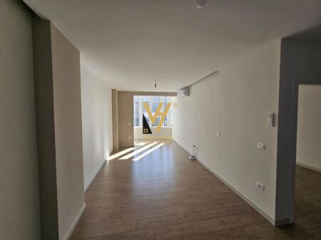 IN VENDITA APPARTAMENTO 2+1+MONOLOCALE A ZOGU I ZI 295.000 EURO