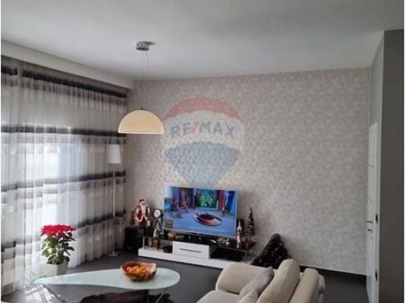 3+1 Villa Floor for rent, Besa Street