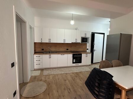 Apartament me qera 2+1 me post parkimi