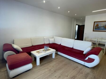 Apartment 2+1 for rent in the highly sought-after area near the former URT Durres.