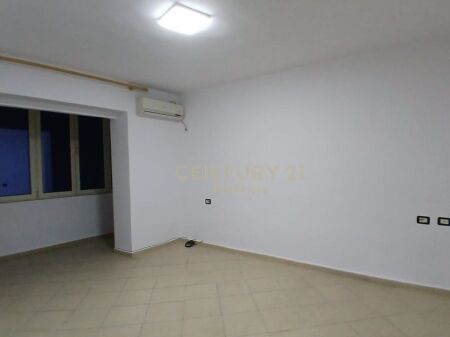 Apartment for rent empty 2+1, Ministry of Education