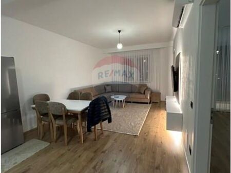 Apartment 2+1+ parking space for rent in Paskuqan