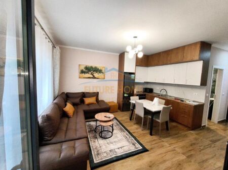 Qera, Apartament 1+1+Post Parkimi , Zogu i Zi, Tiranë
