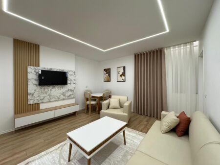  Shitet Apartament 1+1 – Fortuzi