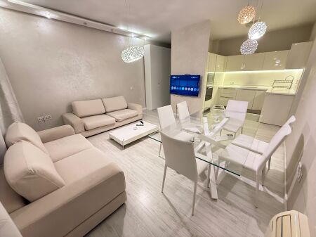  QERA Apartament 2+1 Me 2 Tualete  Liqeni i Thate, Kompleksi FZ 