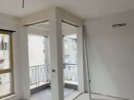 Apartment 1+1 for sale near Pazari i Ri!