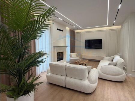Rent, 2-Storey Villa, Green Valley, Dry Lake,