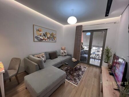 FOR RENT 1+1 APARTMENT AT DELIJORGJI COMPLEX!