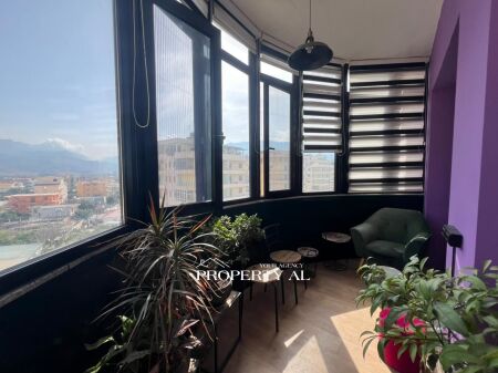 SHITET APARTAMENT 1+1 NË ORIKUM – BULEVARDI KRYESOR