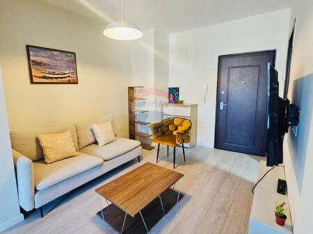 Studio apartment for rent Willson Square